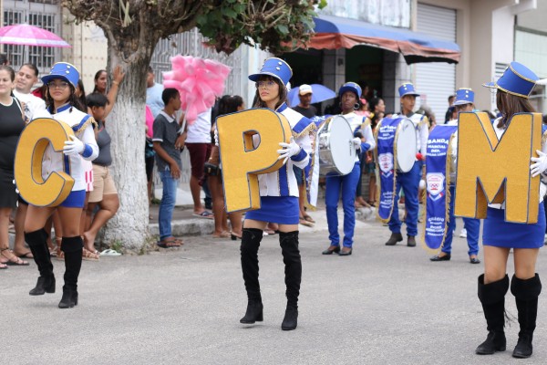 Imagem da galeria Desfile Cívico -  Areia Branca 2023