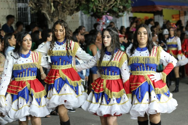 Imagem da galeria Desfile Cívico -  Areia Branca 2023