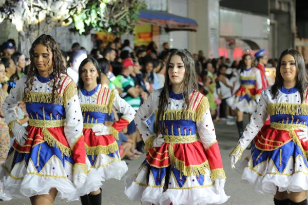 Imagem da galeria Desfile Cívico -  Areia Branca 2023