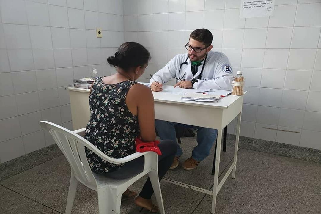 Médicos aprovados no Concurso Público já estão atuando no atendimentos de pacientes