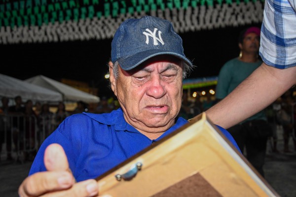 Zé Rosendo prestigia homenagens à memória de Marluce Bezerra, a eterna Rainha do Forró
